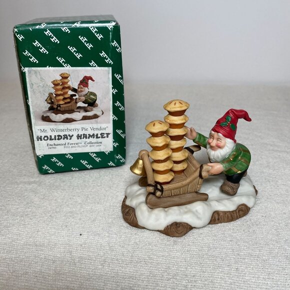 Fitz & Floyd Holiday Hamlet Mr. Winterberry, the Pie Vendor 19-793 Enchanted For - Picture 1 of 8